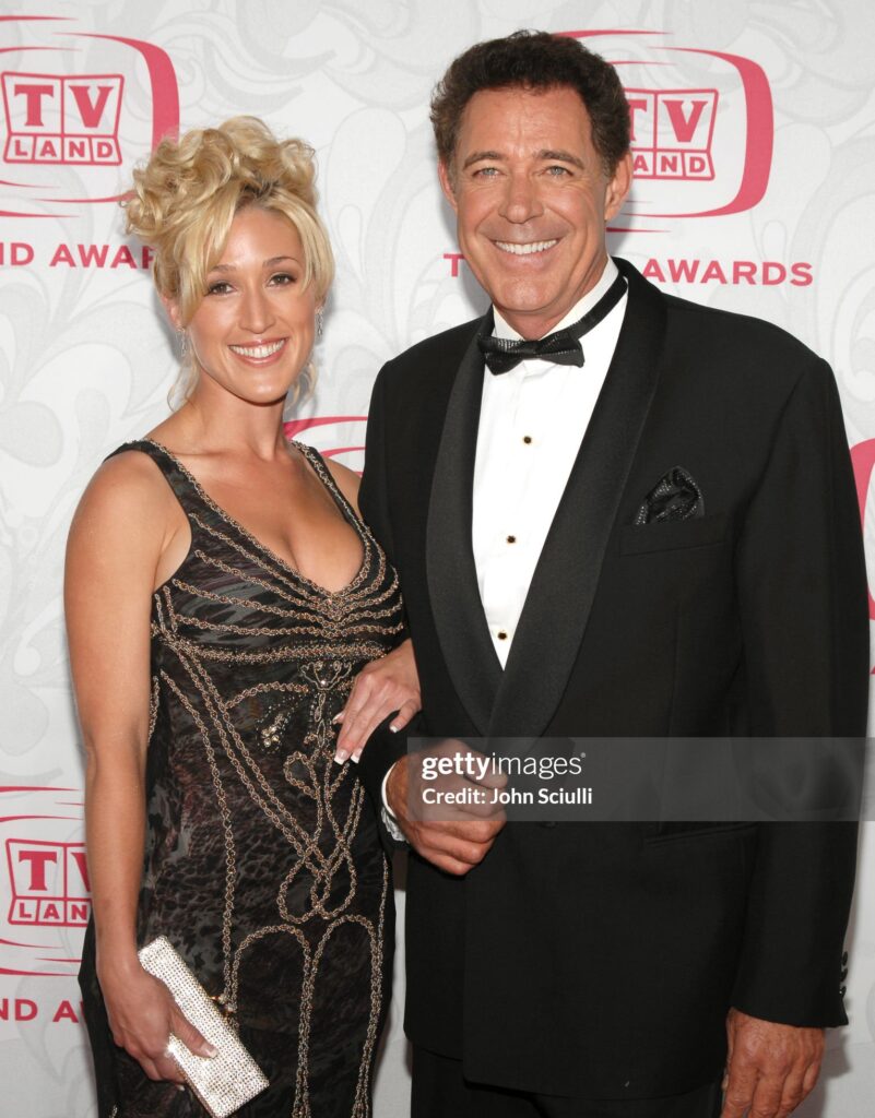 Barry Williams Net Worth: Discover His Wealth in 2024